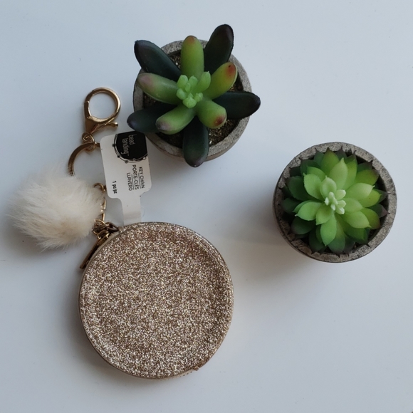 Handbags - Coin Holder/Keychain